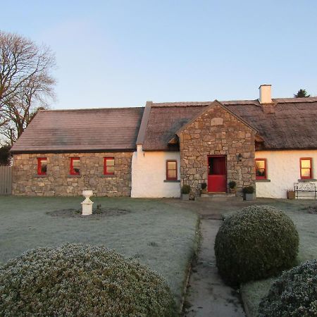 The Thatched Cottage B&B Claregalway Exterior photo